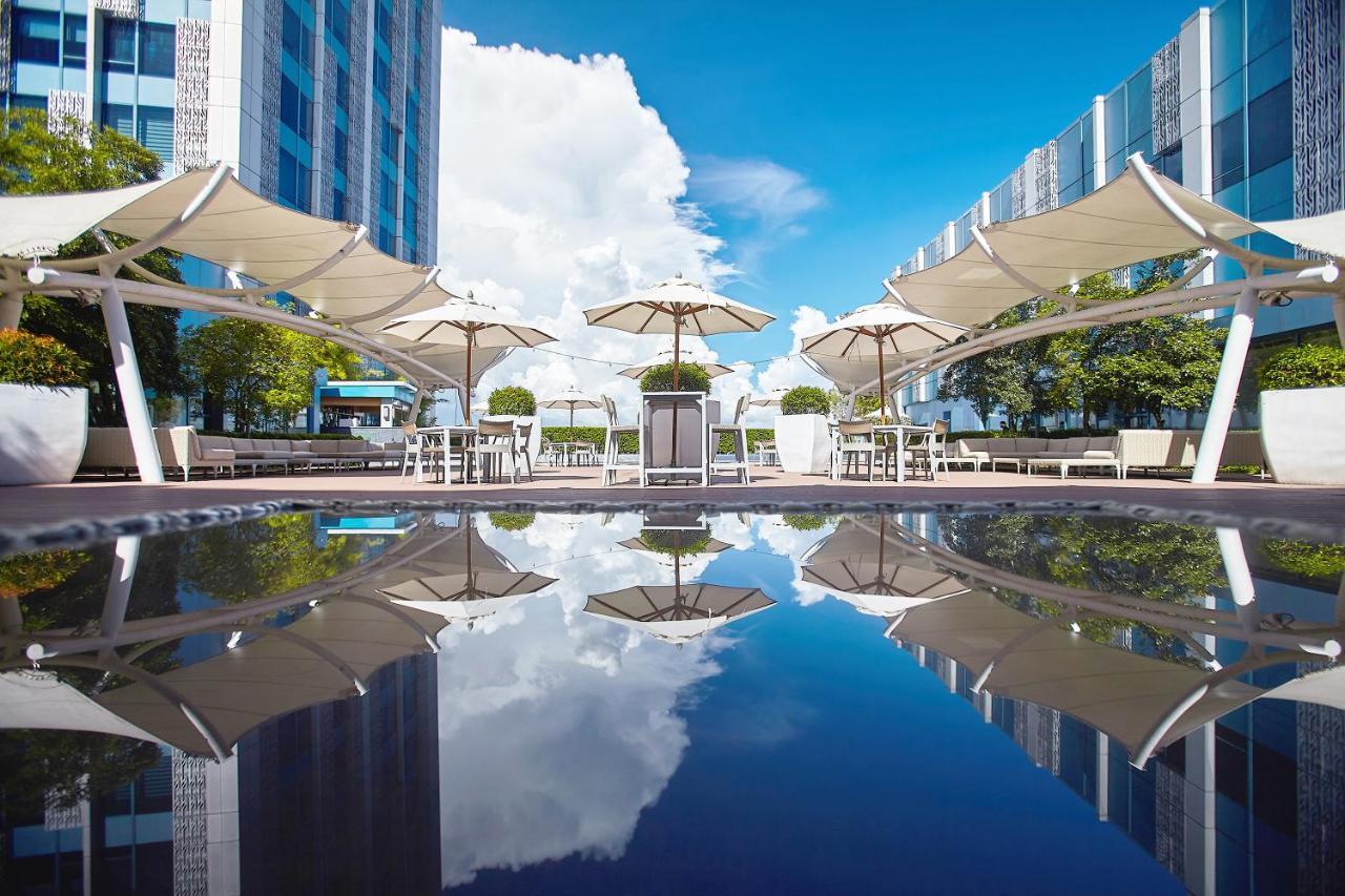 Crimson Filinvest City, Manila 5* Muntinlupa City