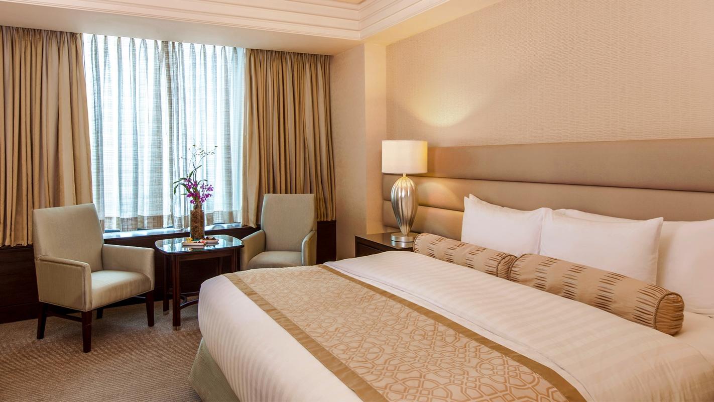 Hotel Crimson Filinvest City, Manila Muntinlupa City