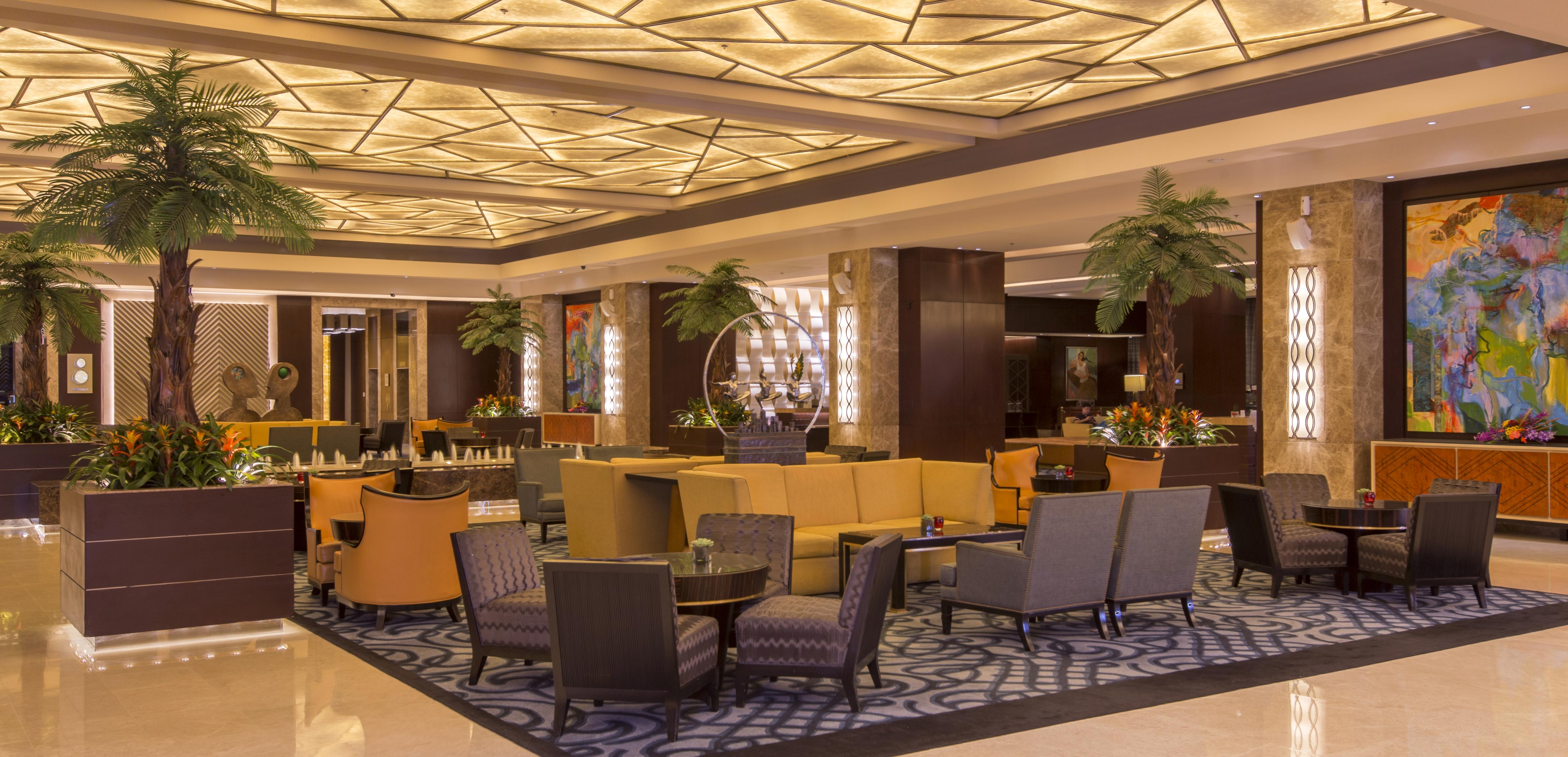 Crimson Filinvest City, Manila 5* Muntinlupa City