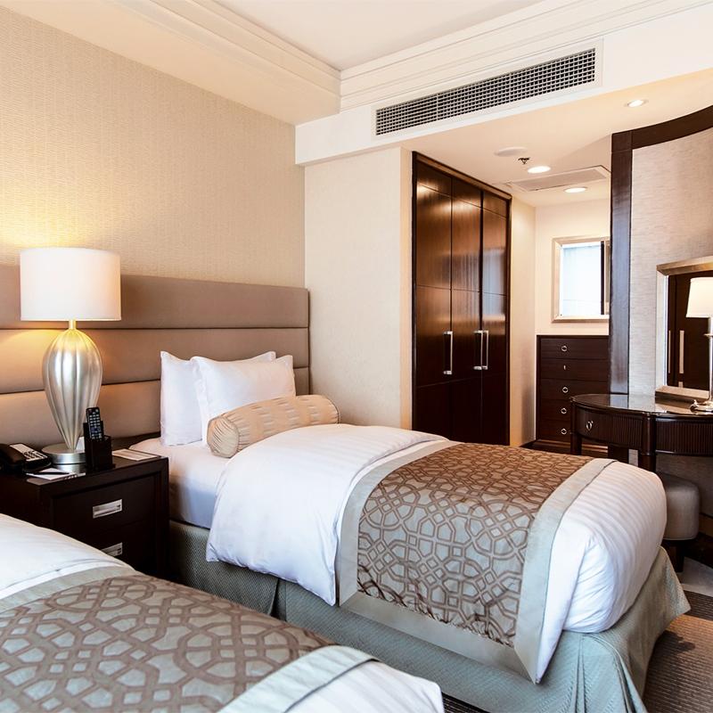 Crimson Filinvest City, Manila 5*